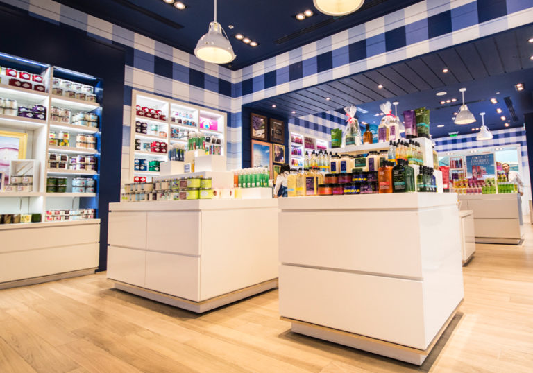 bath and body works mall plaza los dominicos